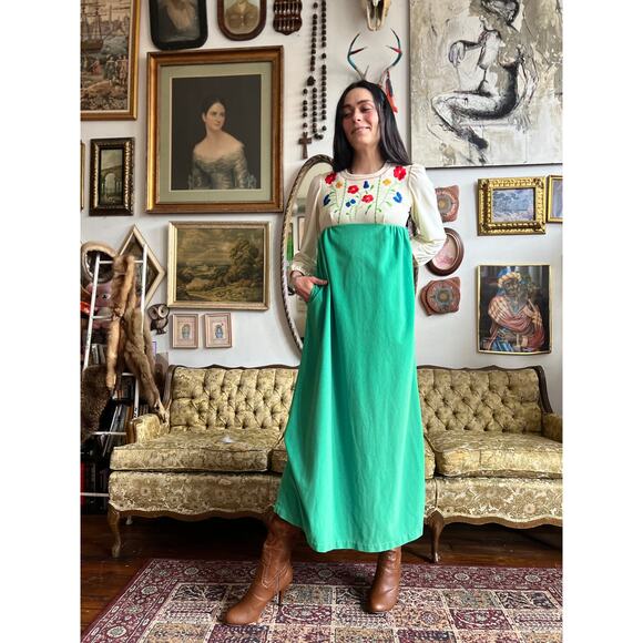 70s Embroidered Beige and Green Maxi Dress Size Small by Raymodes NY - Picture 4 of 11